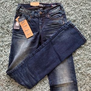 New with tags Suki low rise bootcut jeans